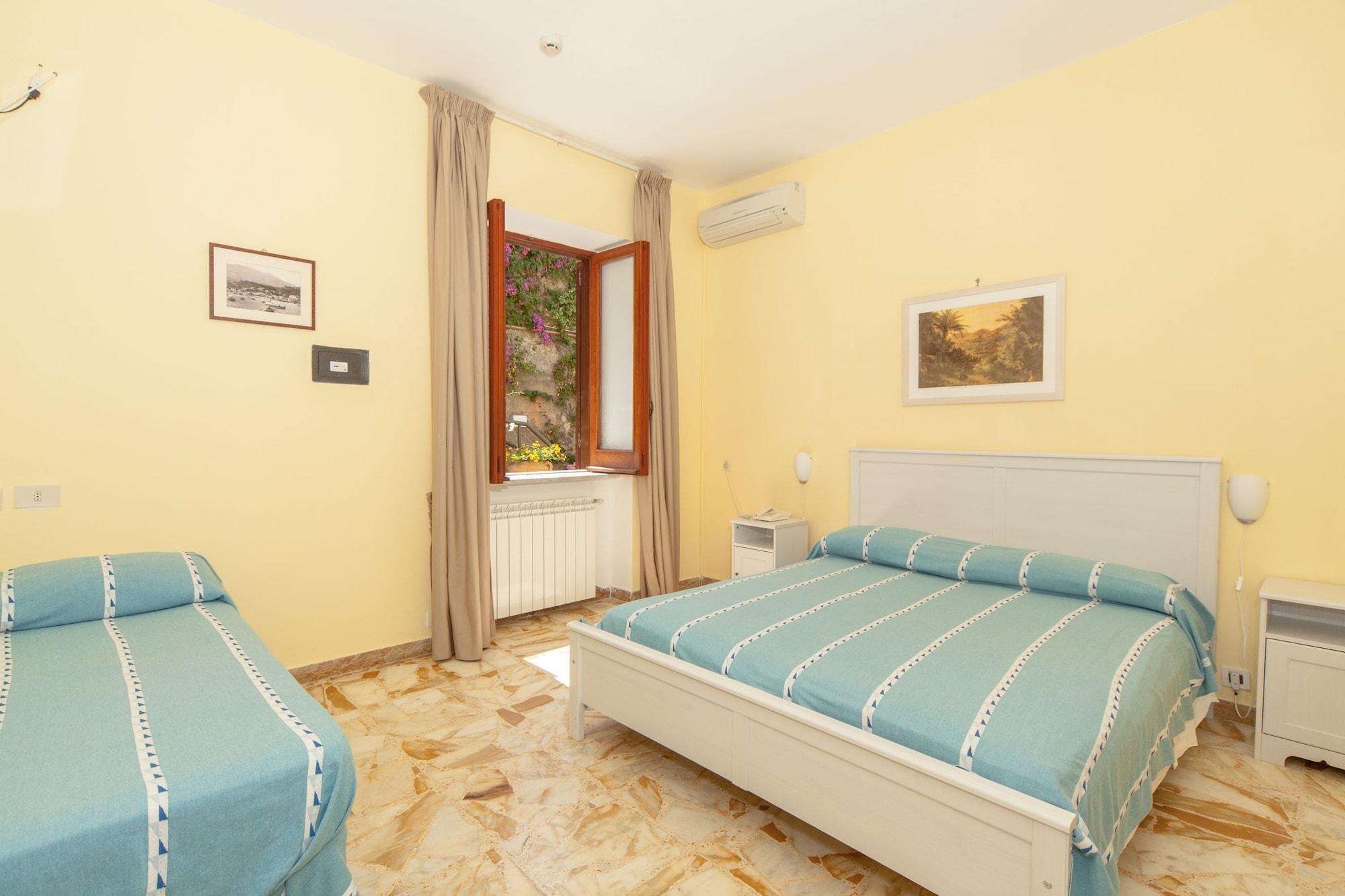 Hotel Ape Regina Casamicciola Terme Extérieur photo