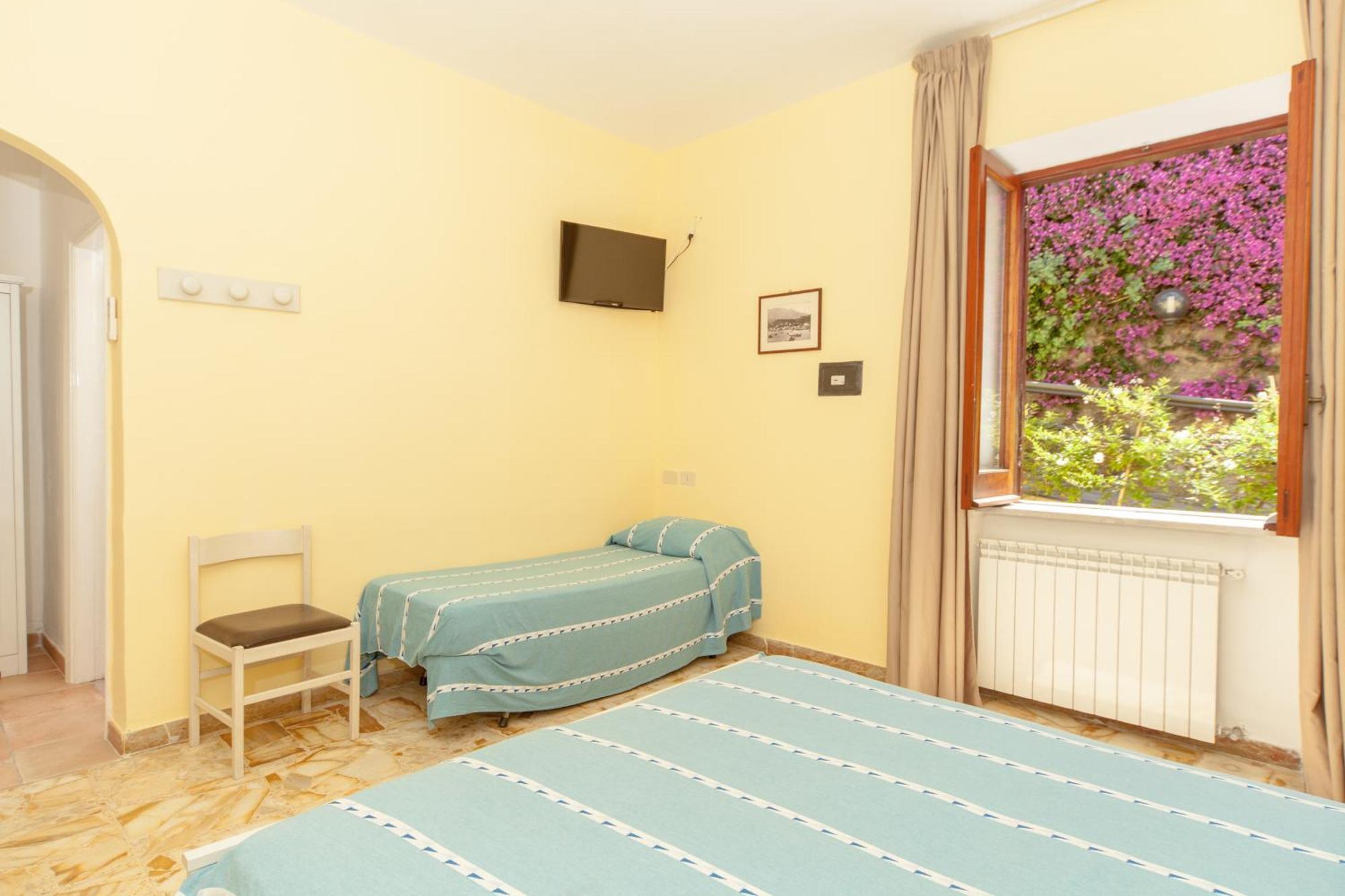Hotel Ape Regina Casamicciola Terme Chambre photo