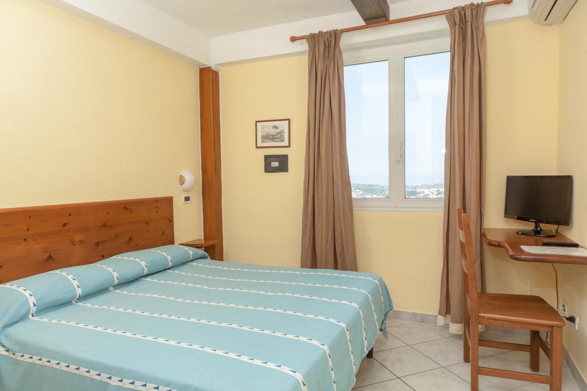 Hotel Ape Regina Casamicciola Terme Chambre photo